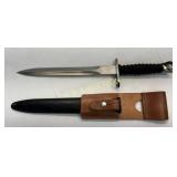 Bayonet Knife with Black Handle, Steel Blade, Leat
