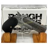 69GP Bond Arms.45/.410 Derringer Rough Series, 2