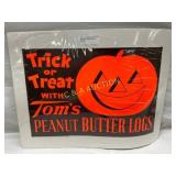Tomï¿½s Peanut Butter Logs Halloween Poster, 14 x 20