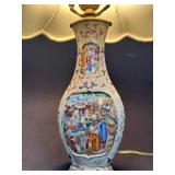 Mandarin Palette Chinese Export Vase Table Lamp