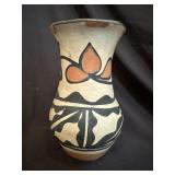 Kewa Santo Domingo Pueblo Pottery Vase