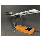 McDonnell Douglas MD95 Boeing 717 ModelAirplane