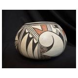 Hopi Pueblo Jar Vase Signed Potter Evelyn Poolheco
