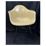 Eames Herman Miller DAX Fiberglass Armchair
