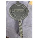 STOVER CAST IRON WAFFLE IRON FREEPORT, IL