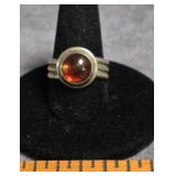 STERLING SILVER BALTIC AMBER CABOCHON STONE RING