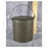 ANTIQUE TIN LUNCH PAIL