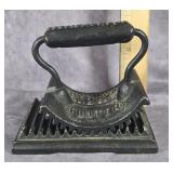 ANTIQUE CAST IRON GENEVA HAND FLUTER