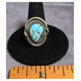 NAVAJO STERLING SILVER RING WITH TURQUOISE