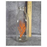 LUDWIG MILK CO. ONE QUART GLASS MILK BOTTLE