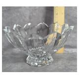 MIKASA LEAD CRYSTAL DIAMOND POINT FOOTED BOWL
