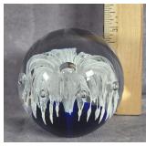 ART GLASS WHITE FLOWER COBALT BLUE PAPERWEIGHT