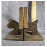 WOODEN SCOTTIE DOG BOOKENDS