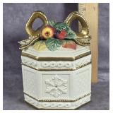 FITZ AND FLOYD SNOWY WOODS CERAMIC TRINKET BOX