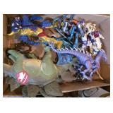 VINTAGE TOYS BOX LOT