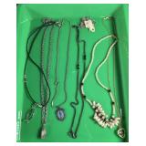 NECKLACES BOX LOT