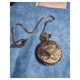 1986 STATUE OF LIBERTY COMMEMORATIVE POCKET WATCH