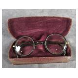 VINTAGE ROUND  FRAME EYEGLASSES