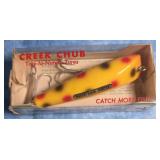 VINTAGE CREEK CHUB DARTER FISHING LURE IN BOX
