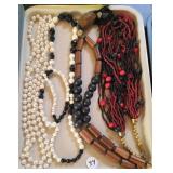 COSTUME JEWELRY BOX LOT