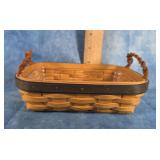 LONGABERGER 2002 COLLECTORS CLUB RENEWAL BASKET