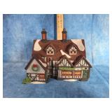DEPARTMENT 56 "ASHBURY INN" DICKENS VILLAGE SERIES
