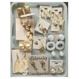 COSTUME JEWELRY BOX LOT