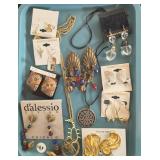 COSTUME JEWELRY BOX LOT