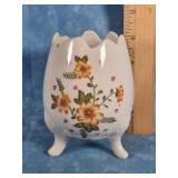 CRACKED EGG PORCELAIN 3 FOOTED PLANTER