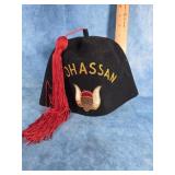 VINTAGE BLACK MASONIC SHINERS FEZ HAT RED TASSLE