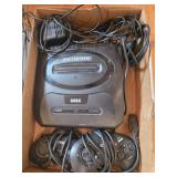 SEGA GENESIS MK-1631 CONSOLE SYSTEM  2 CONTROLLERS