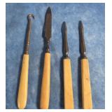 VANITY TOOL SET  LOT OF 4