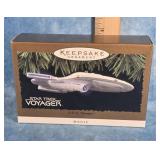 STAR TREK U.S.S. VOYAGER  HALLMARK ORNAMENT