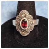 STERLING SILVER GARNET STATEMENT RING SIZE 6.5
