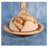 VINTAGE MID-CENTURY MODERN POTTERY COVERED DISH