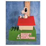 1968 KENNER PEANUTS SNOOPY PENCIL SHARPENER