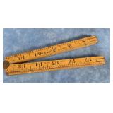 ANTIQUE M.W. & CO. NO. 1800 FOLDING RULER