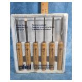 PFEIL; SWISS MADE WOODCARVING TOOLS