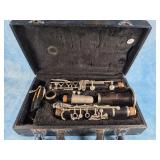 SELMER SPECIAL WOOD CLARINET IN CASE