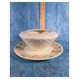 METLOX POPPYTRAIL SCULPTURED DAISY GRAVY BOAT