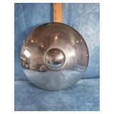 VINTAGE DOG DISH HUBCAP