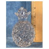 CLEAR CRYSTAL PINEAPPLE PAPERWEIGHT