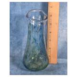 VINTAGE ART GLASS VASE GRREN & BLUE 6.5"