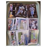 VINTAGE MAJOR LEAGUE BASEBALL CARDS BOX LOT