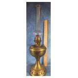VINTAGE  BRASS KEROSENE OIL LAMP