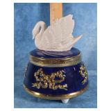 TELEFLORA PORCELAIN SWAN MUSIC TRINKET BOX