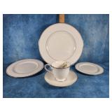 LENOX FEDERAL PLATINUM 5-PIECE PLACE SETTING