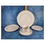 LENOX FEDERAL PLATINUM 5-PIECE PLACE SETTING