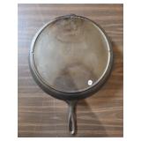VTG. LODGE SK #14 CAST IRON SKILLET WITH LID
