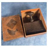 VTG. CHI-NAMEL SELF-GRAINER & COMB KIT